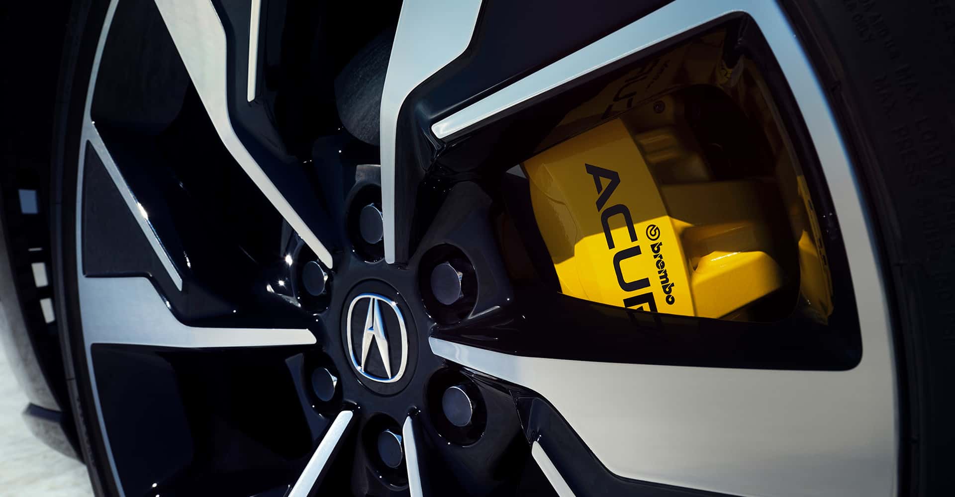 2025 Acura ZDX