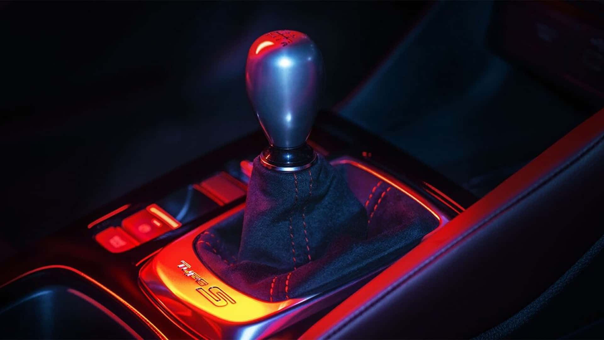 Close Up of Gear Shift in 2026 Acura Integra