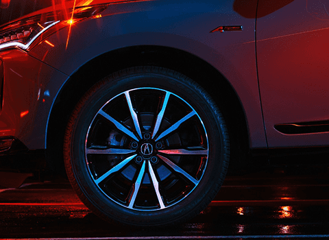 2026 Acura RDX front wheel and alloy rim closeup