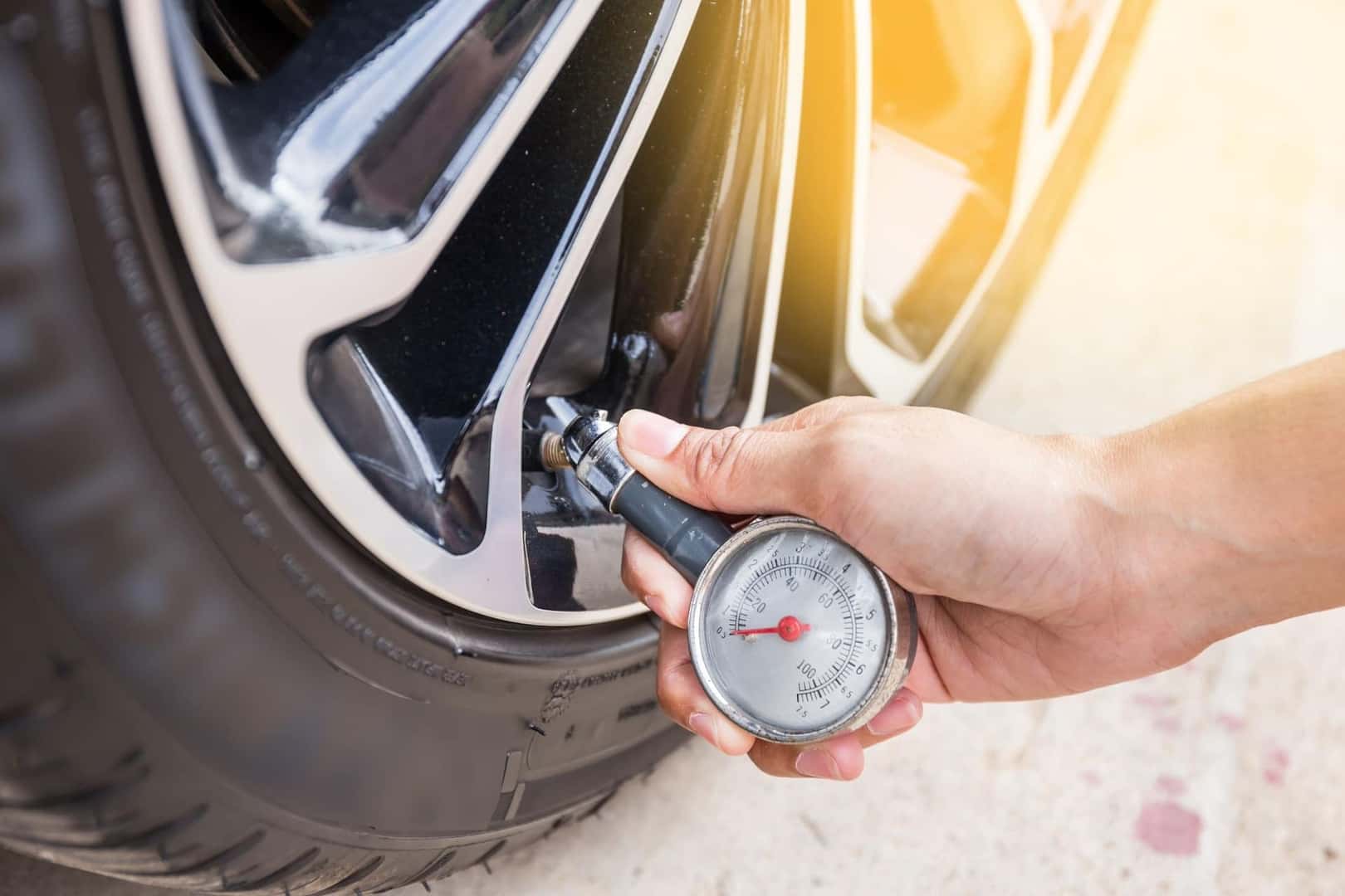 Tire pressure gauge