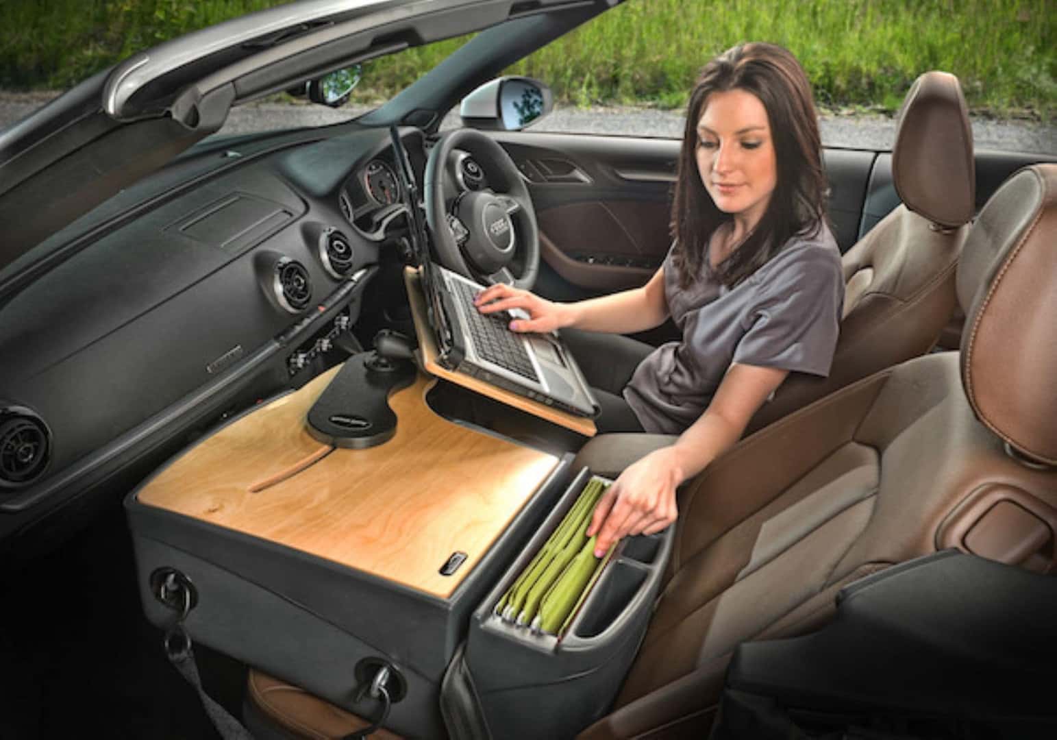 A Business Woman Organizing Her Mobile Workplace