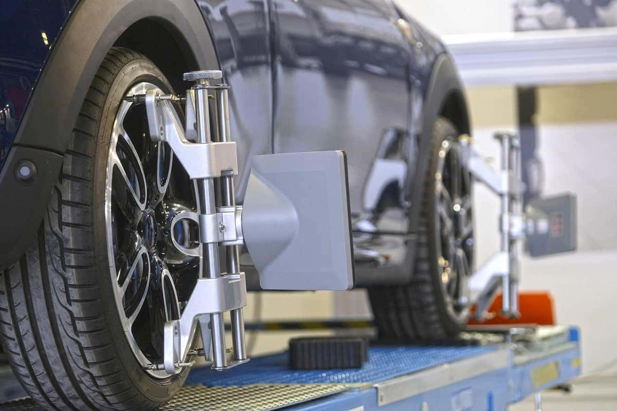 Car wheel alignment