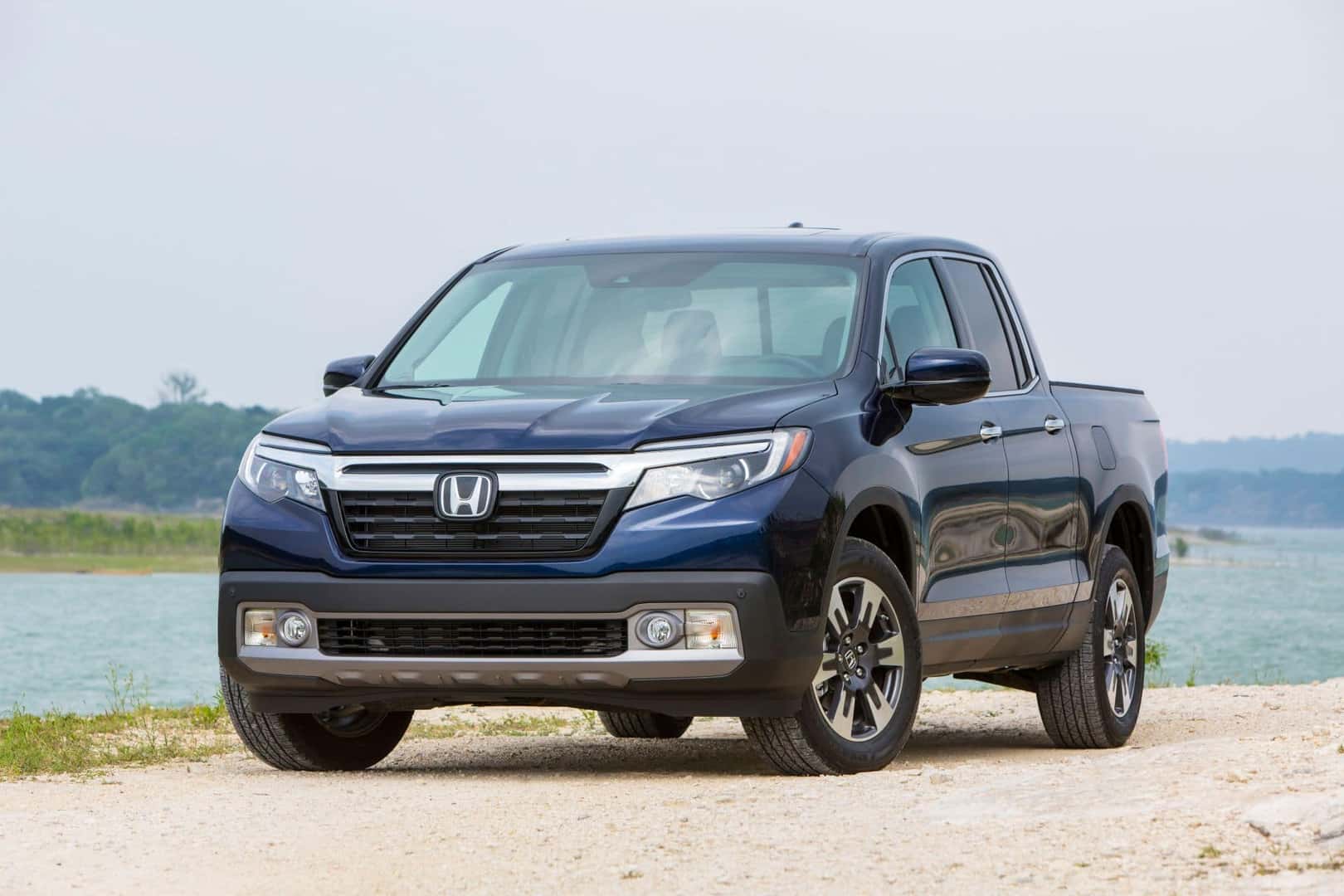 The Faithful 2019 Honda Ridgeline, Driving On Sandy Off-Road Path