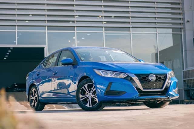 Photograph of a Blue Nissan Sentra Car
