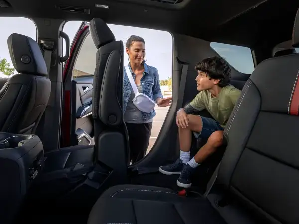 3 Rows Passenger Seats