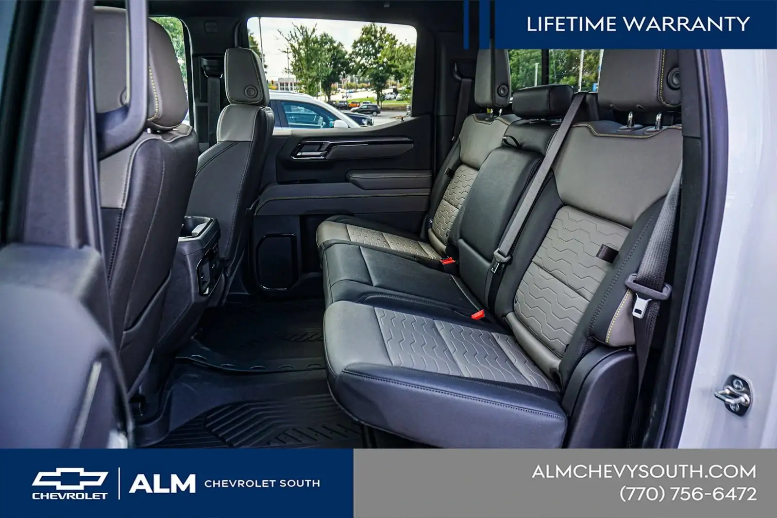 2026 Silverado 1500 interior