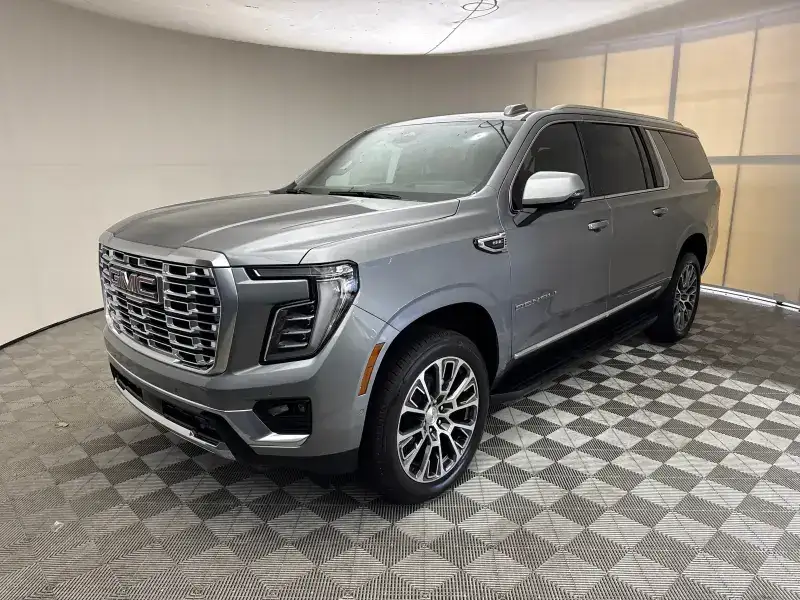 Yukon XL Exterior