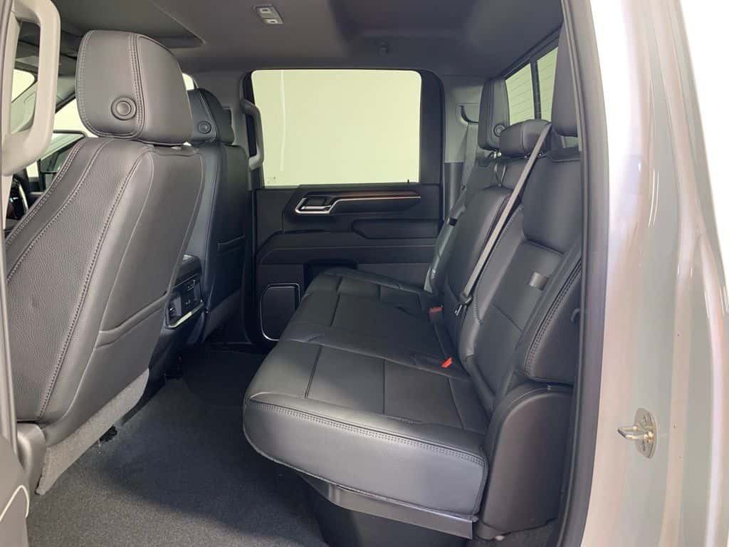 2026 GMC Sierra 3500 Interior