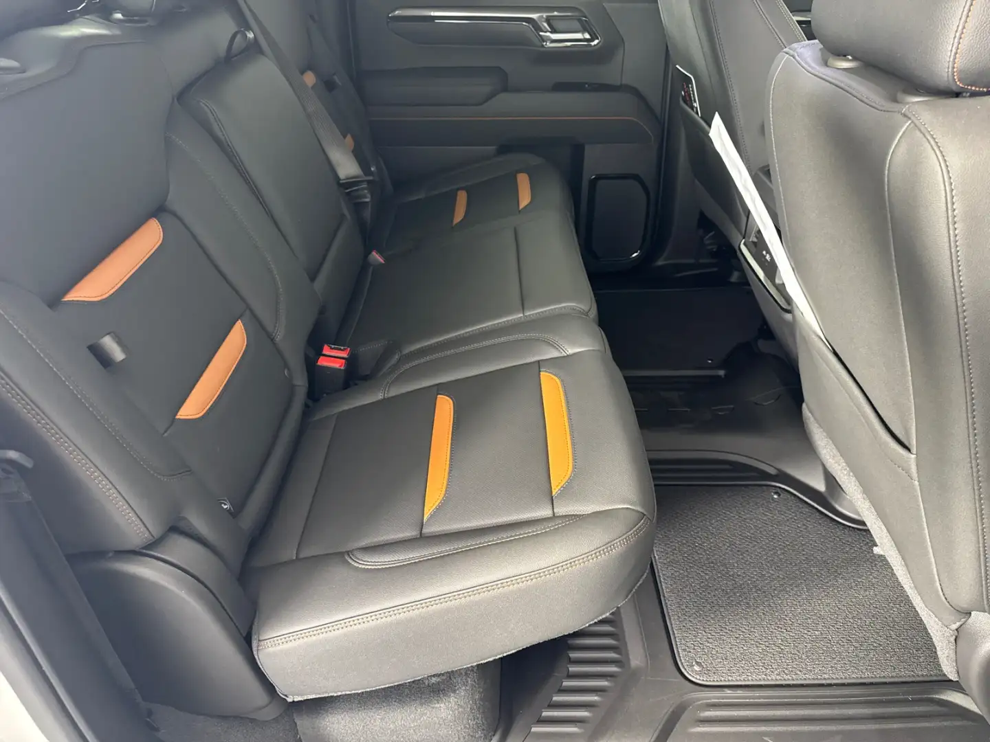 2026 GMC Sierra 1500 Interior