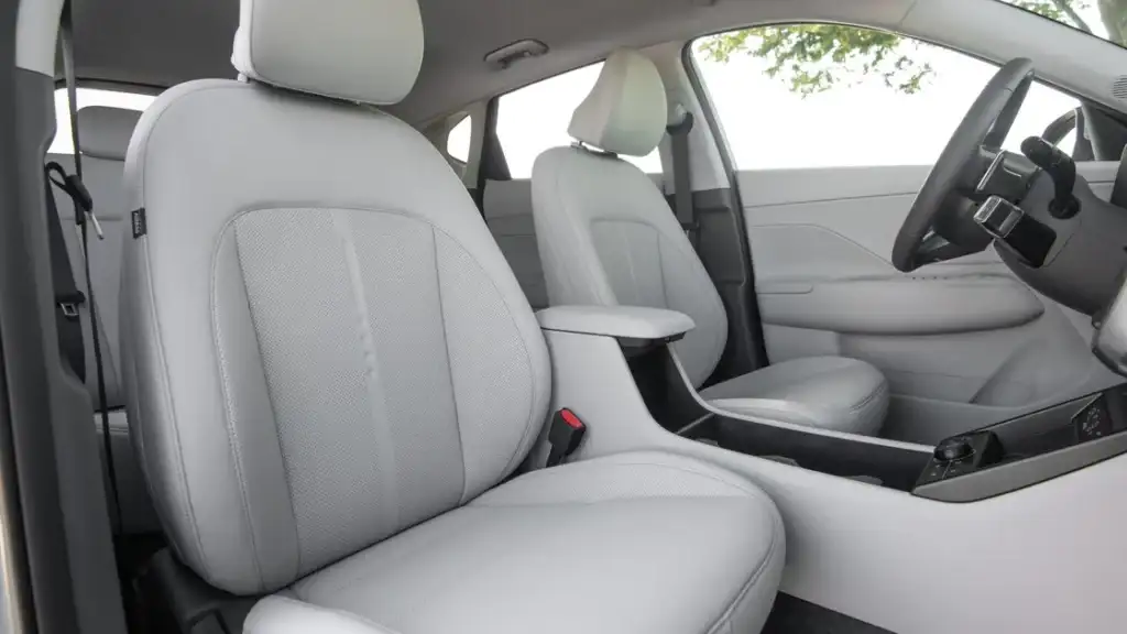 Interior front chairs of the 2026 Hyundai Kona.