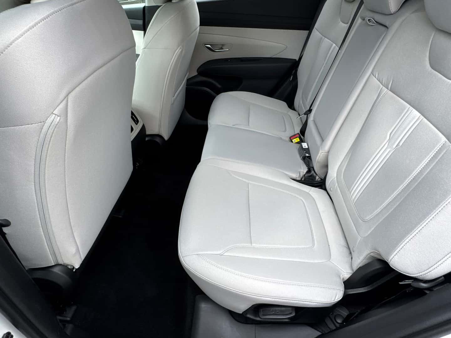 2026 Hyundai TUCSON Interior