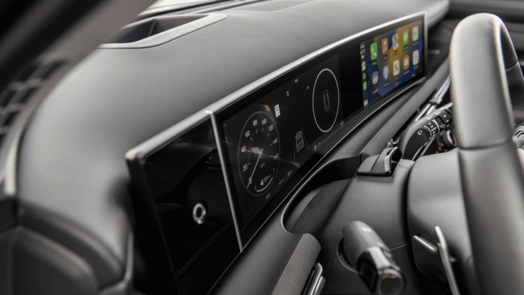 2025 Hyundai Tucson Plug-in Hybrid interior digital cluster with Apple CarPlay integration.