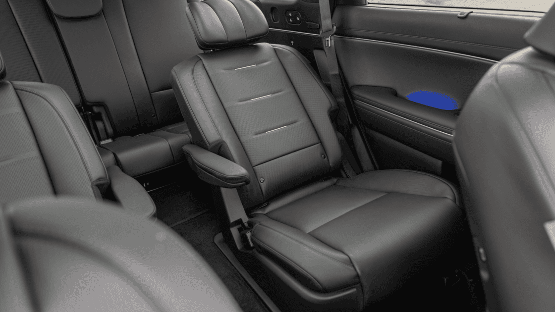 Second row seating view of the 2026 Hyundai Palisade highlighting captain’s chairs, premium upholstery, and spacious interior comfort.