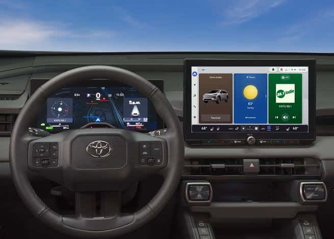 Toyota multimedia dashboard and infotainment technology