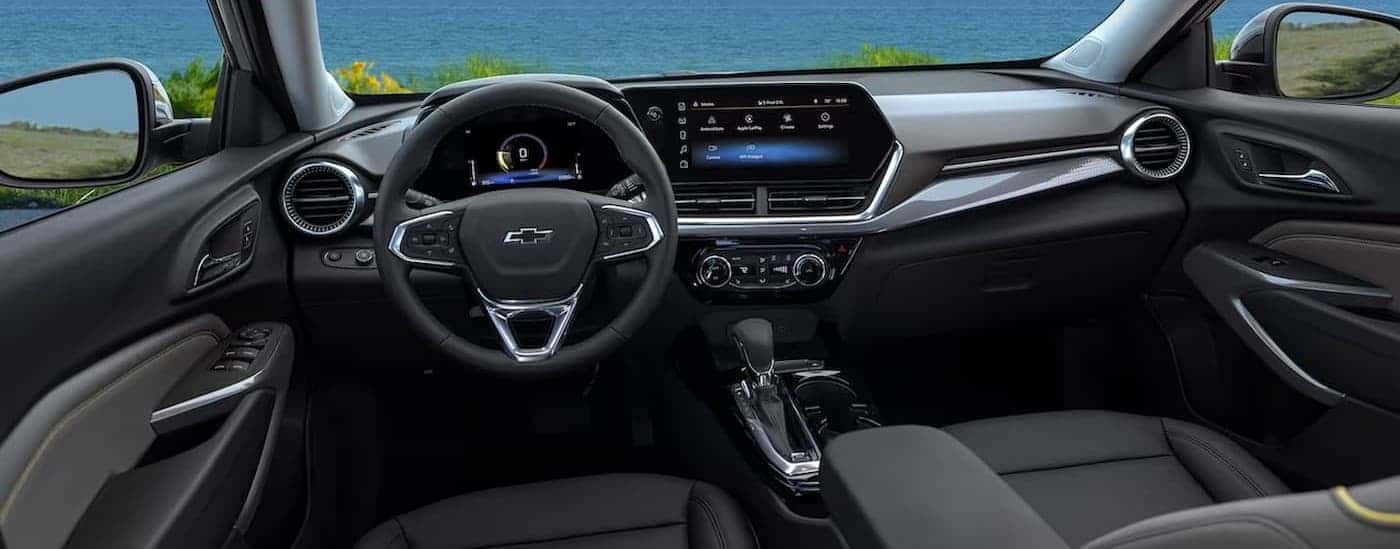 Gray dash in a 2024 Chevy Trax for sale near Kittery.