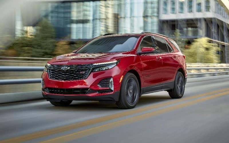 Taking a first look at the allnew 2024 Chevrolet Equinox near Selma TX