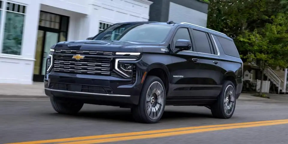 Discover the 2025 Chevrolet Suburban near Selma TX | Ancira Winton ...