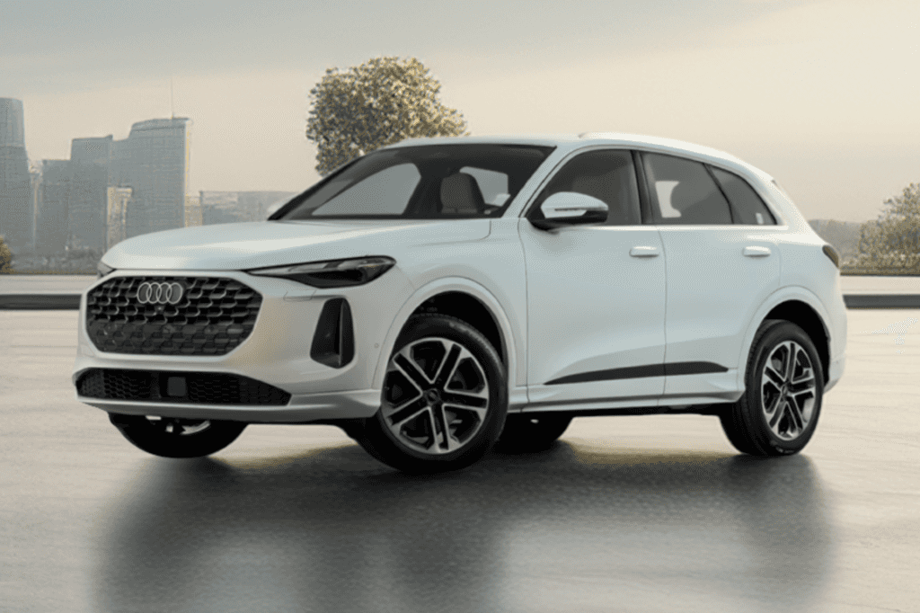 Luxury Loaner 2025 Q5 SUV