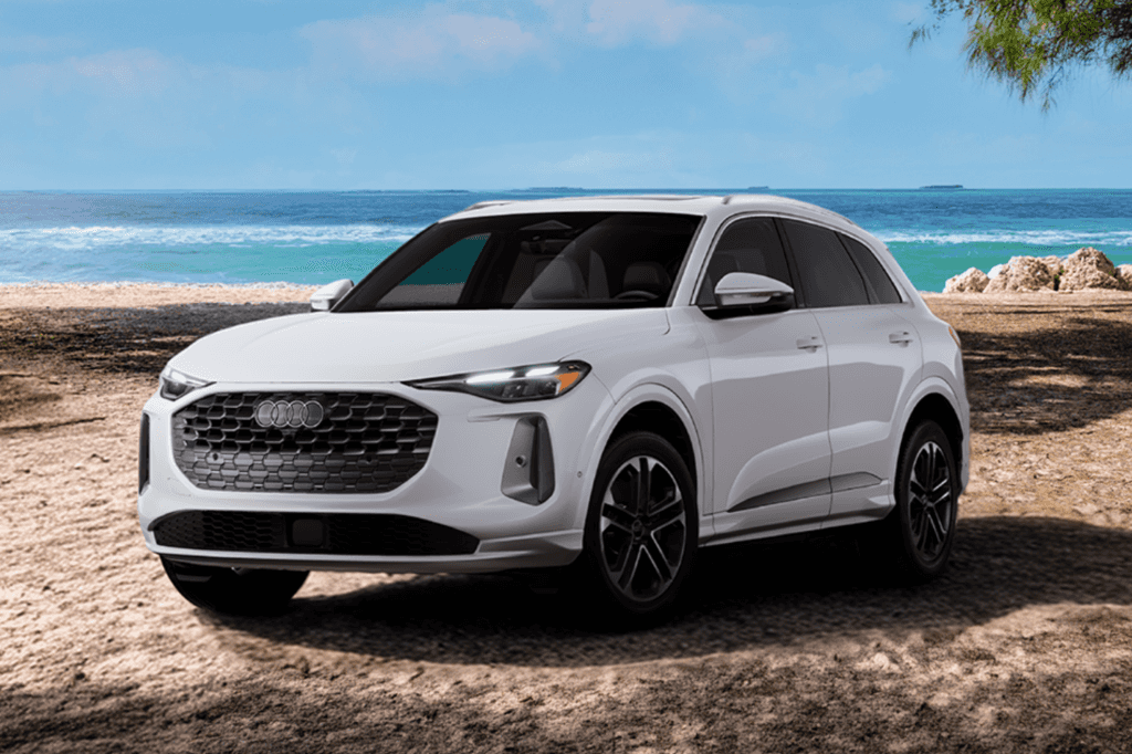 Luxury Loaner 2025 Q5 SUV