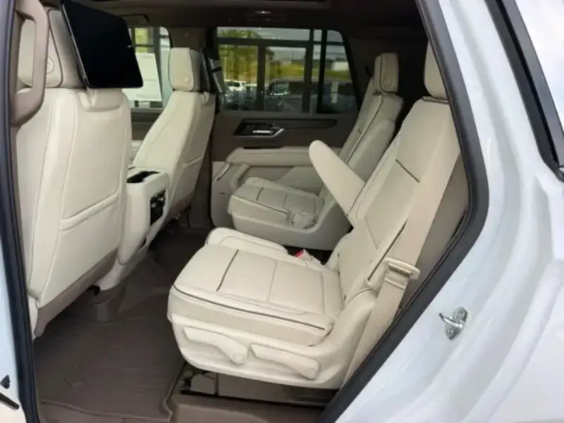 2027 GMC Yukon Interior