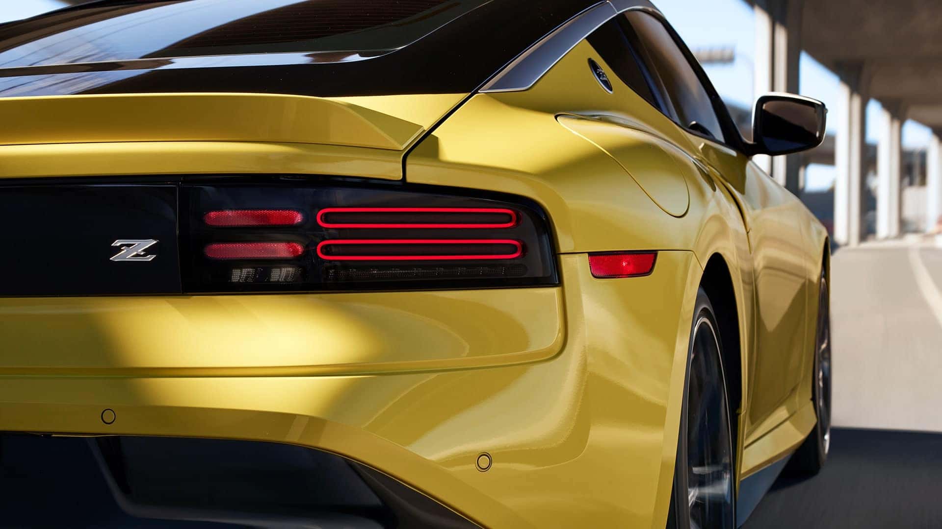 2023-nissan-z-iconic-
