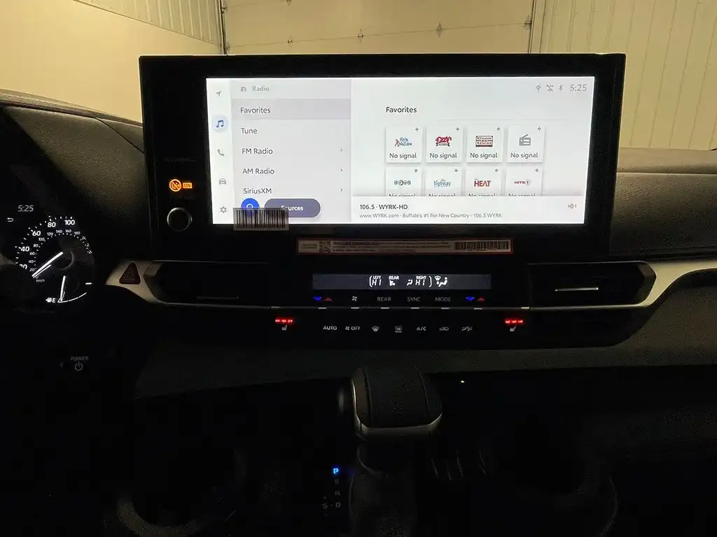Toyota Sienna Technology Highlights