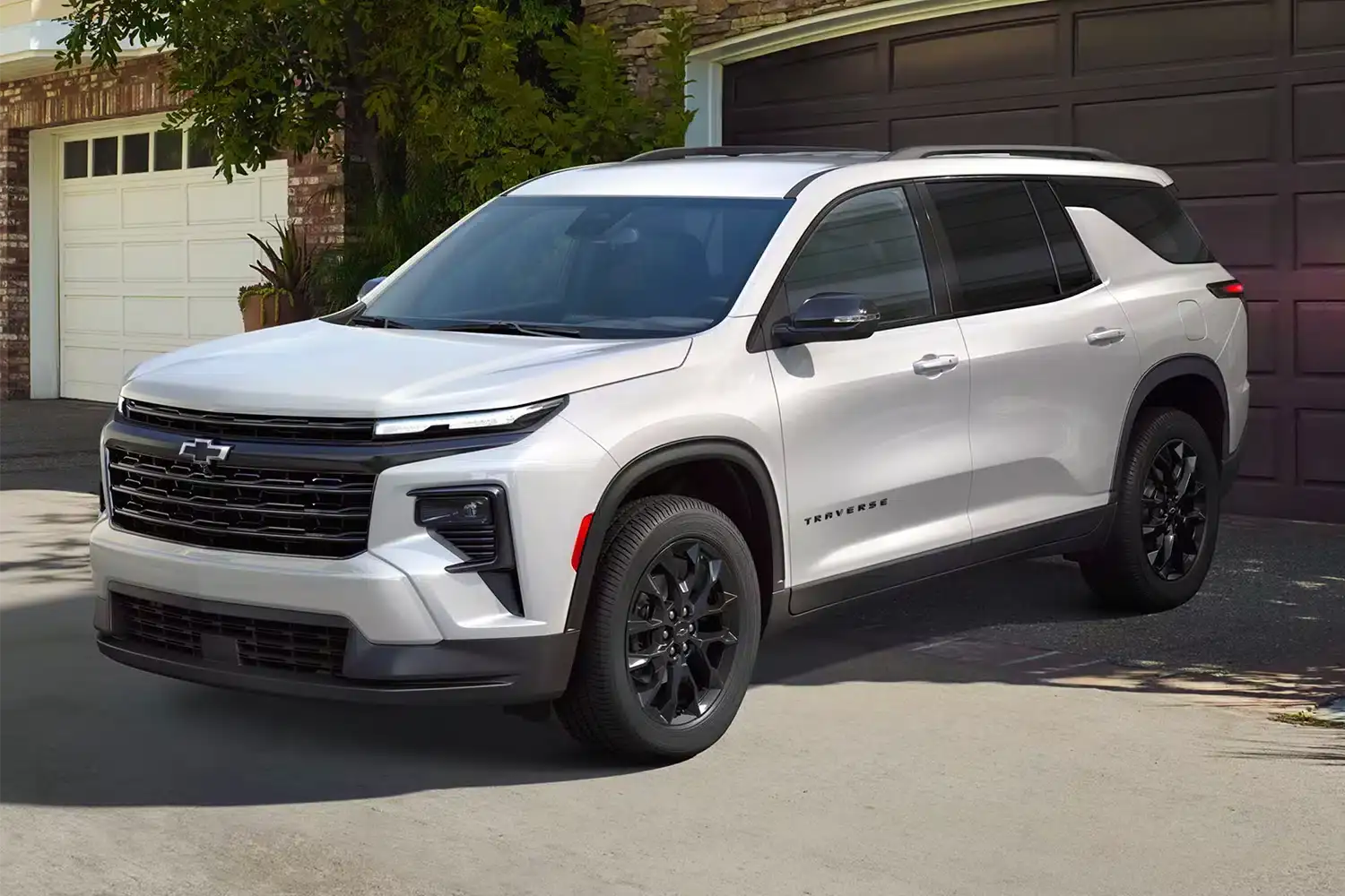 2026 Chevrolet Traverse LT Turbocharged Engine and Eight-Speed Automatic Transmission