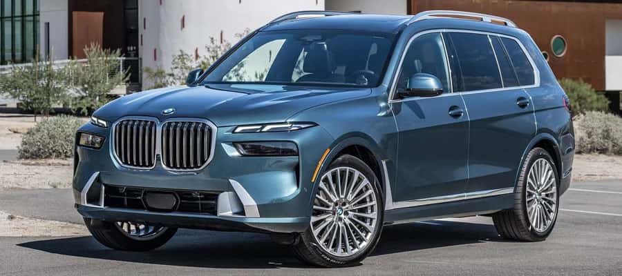 2027 BMW X7