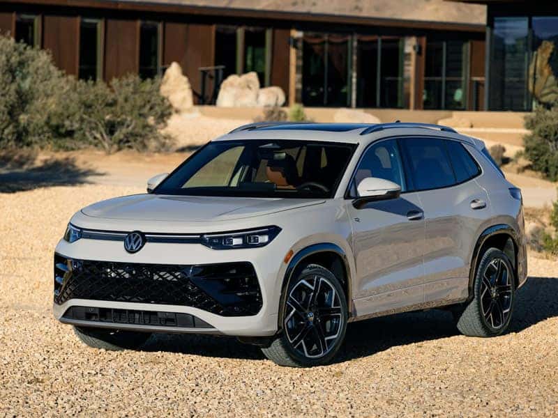 2025 Volkswagen Tiguan exterior in Franklin, WI