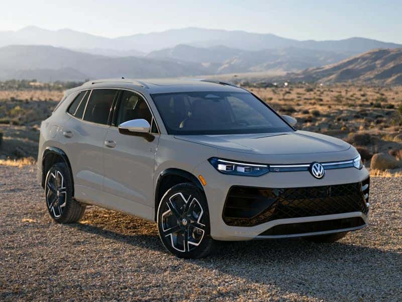 New Volkswagen vehicles at dealership near New Berlin, WI