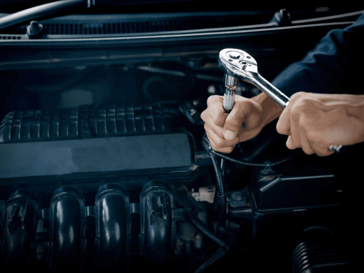 Displaying used car service