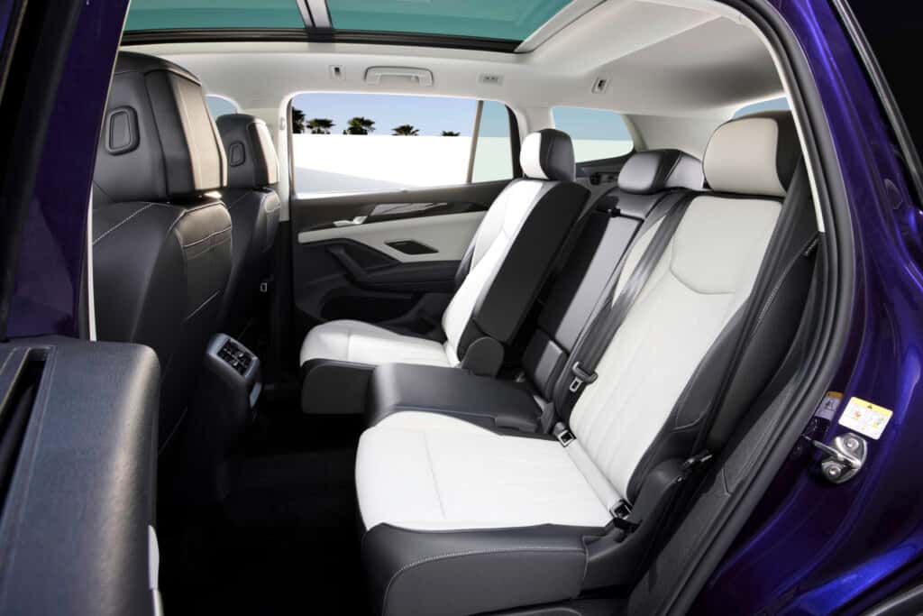 2025 VW Tiguan Interior