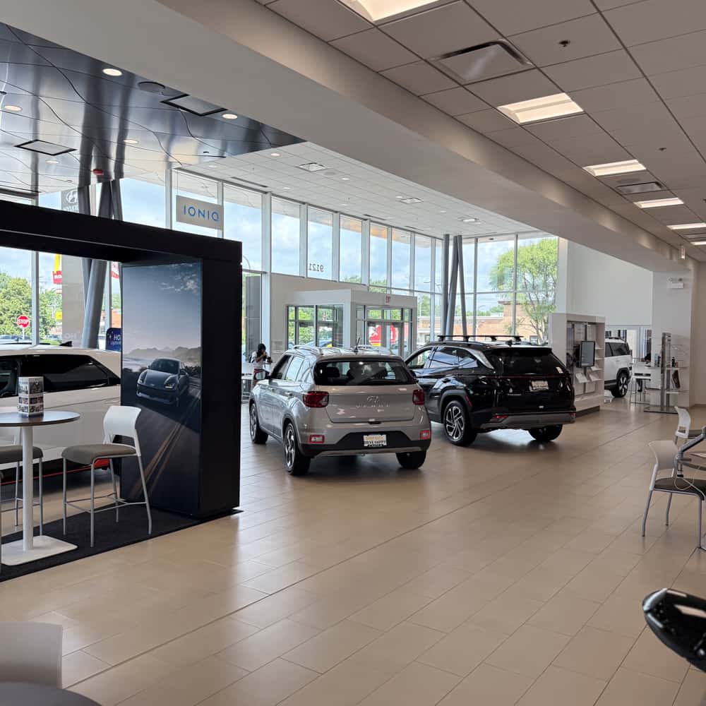 Castle Hyundai of Oak Lawn showroom with vehicles