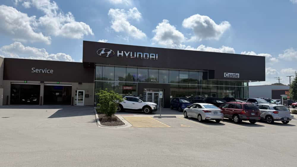 Castle Hyundai of Oak Lawn storefront
