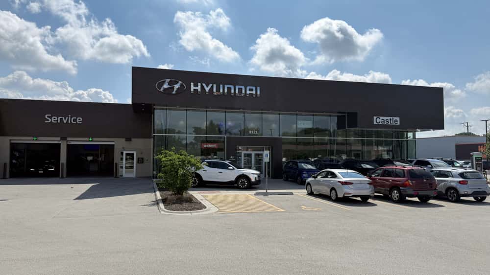 Castle Hyundai of Oak Lawn Exterior
