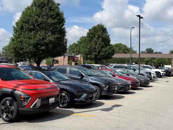 Front lot of available Hyundai Vehicles at Castle Hyundai of Oak Lawn