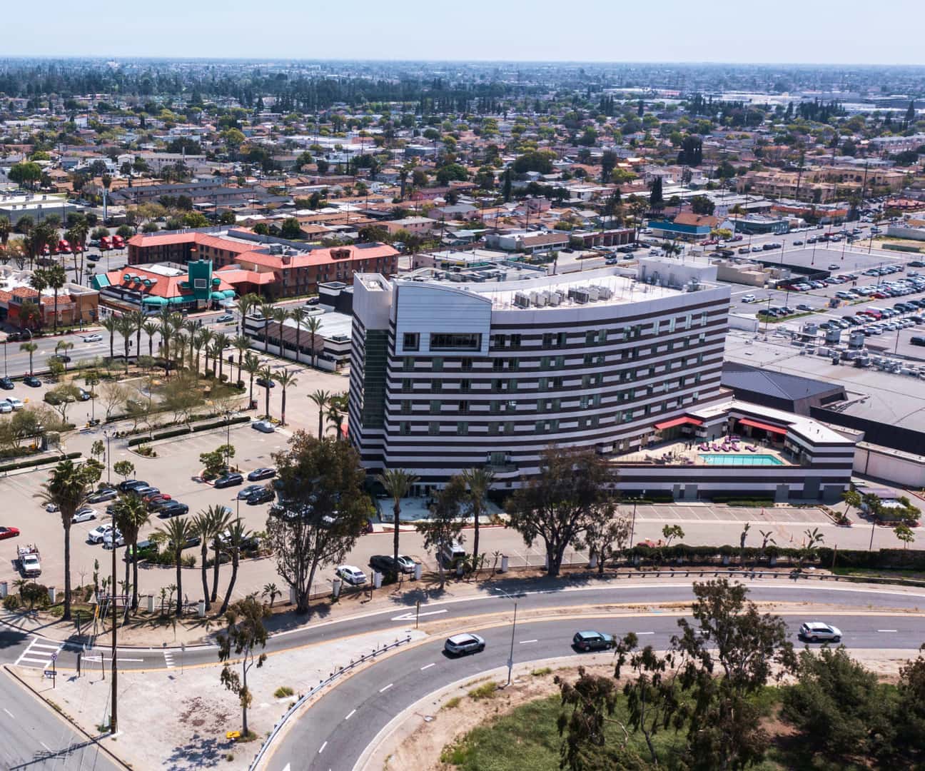 Directions & Attractions Near Bell Gardens