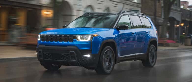 2026 Jeep Cherokee Overland in '41 in three quarter.