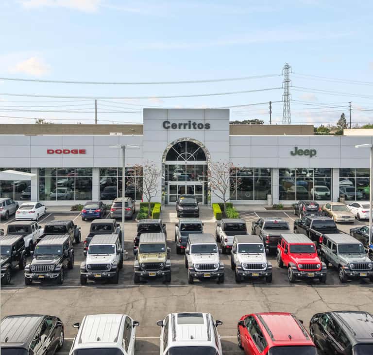 Why Buy a New Jeep Vehicle From Cerritos CDJR?