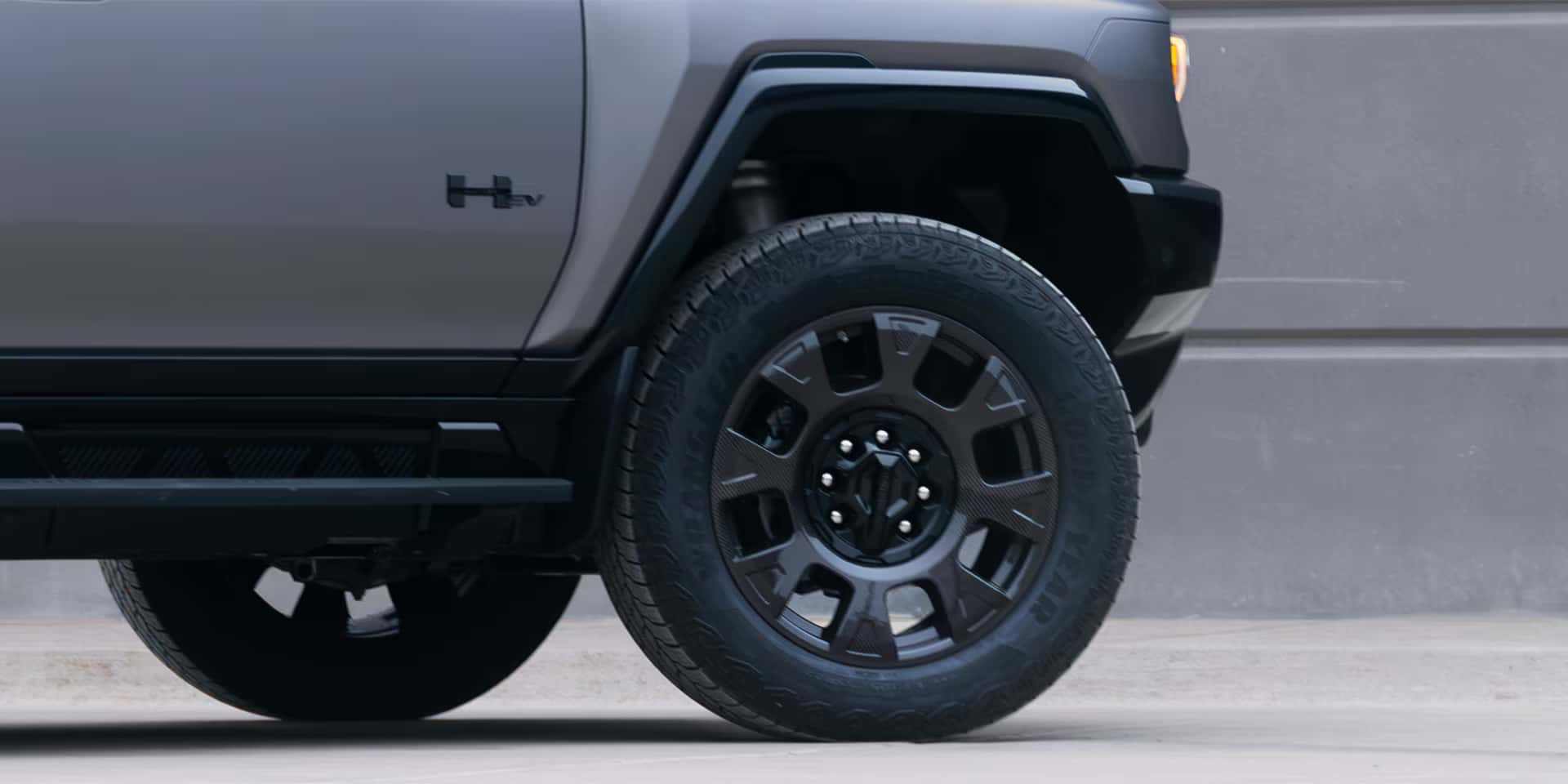 GMC Hummer EV Adaptive Air Ride Suspension