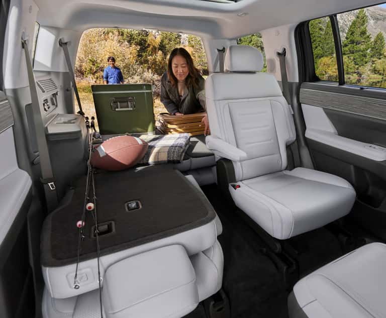 Hyundai Santa Fe vs. Honda Pilot