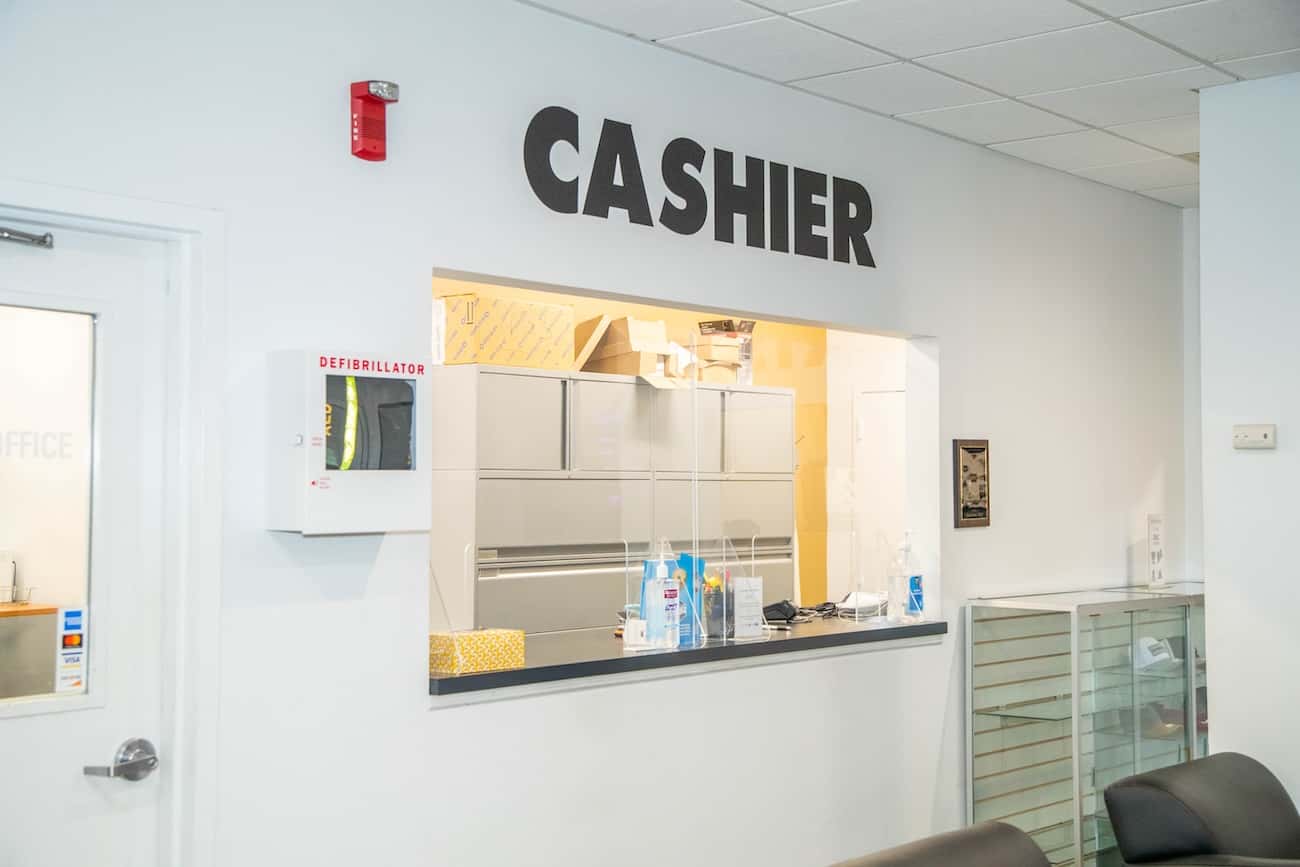 T-T-Coast-GMC-Service-Lounge-Cashier