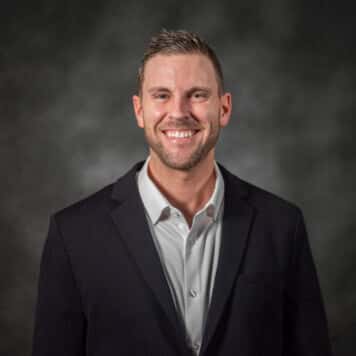 Tad Hutchinson
