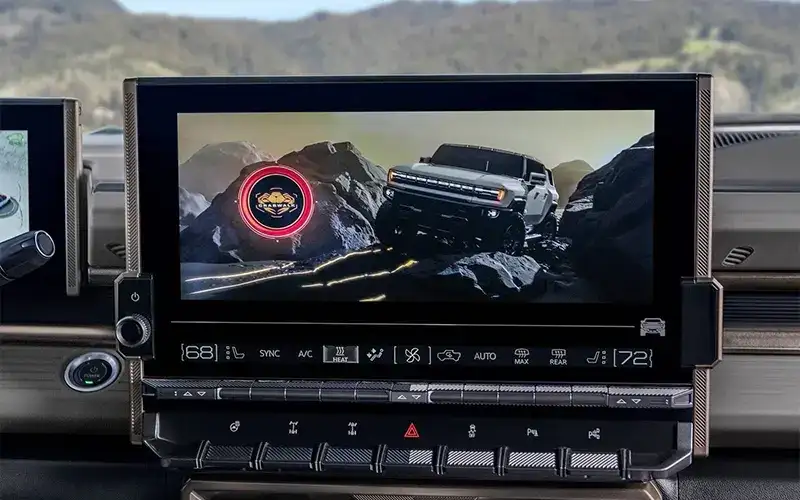 GMC Hummer EV SUV Infotainment