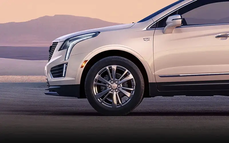 Cadillac XT5 Profile