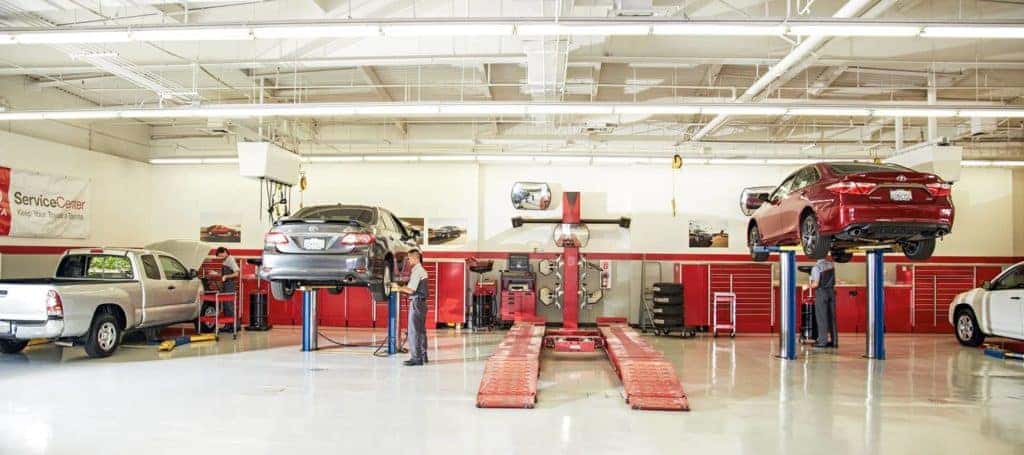 Toyota serviceCenter with cars raised