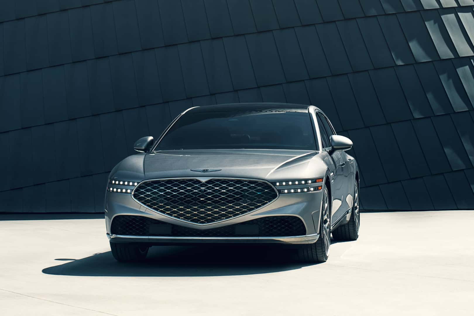 2026 genesis g90 parked