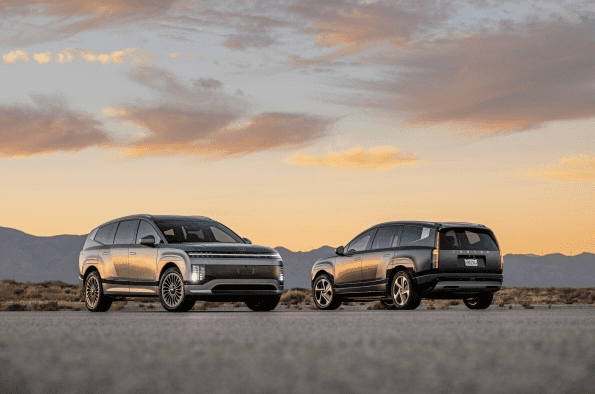 2025 Hyundai IONIQ 9 vs 2025 Kia EV9