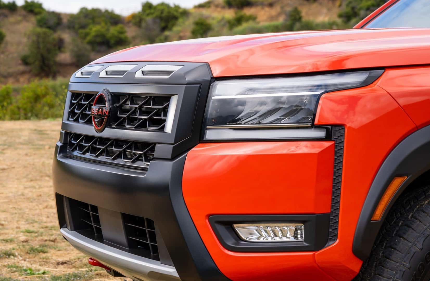The Fancy Front Of The 2025 Nissan Frontier