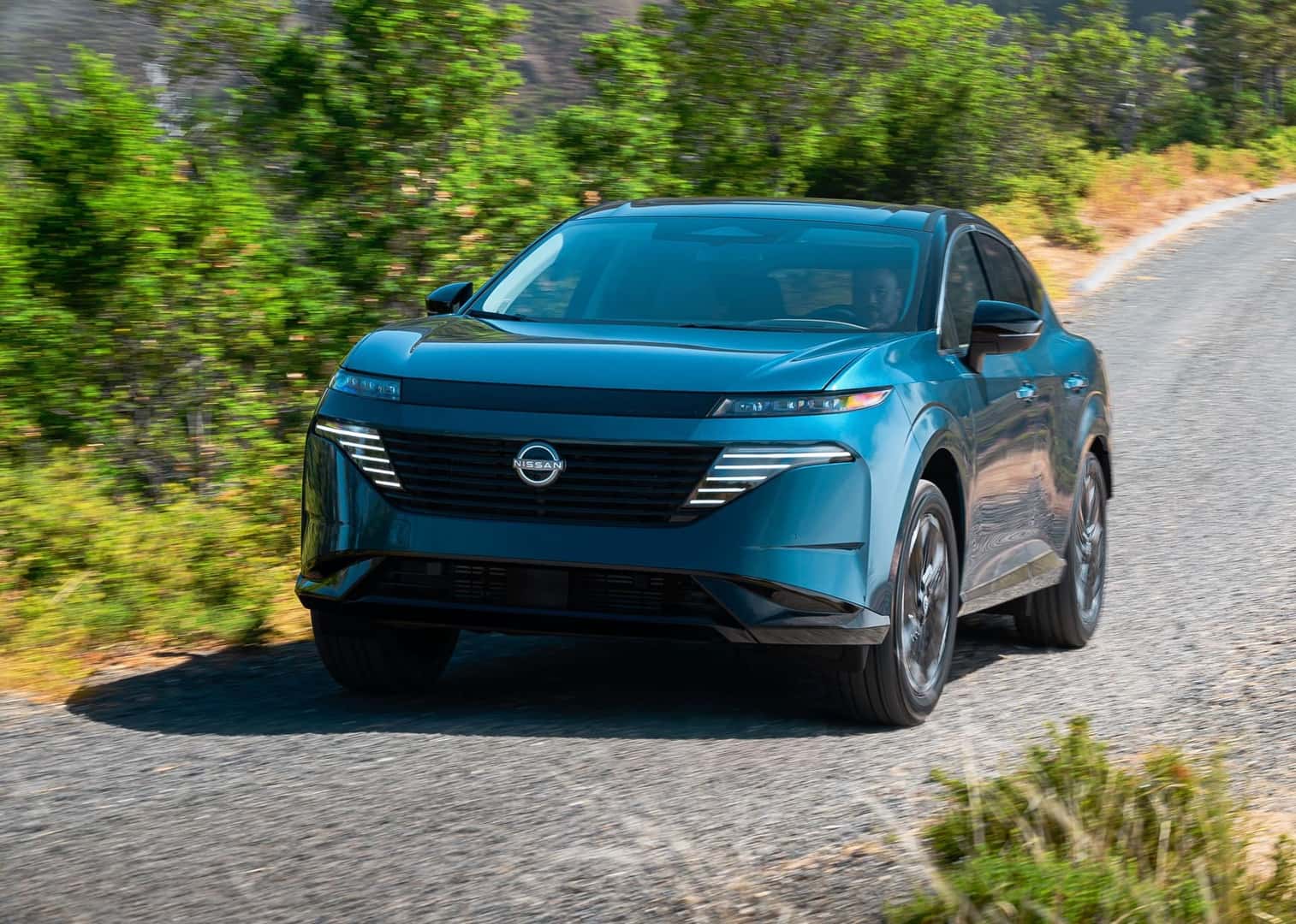 2025 Nissan Murano Front Side View on the Road